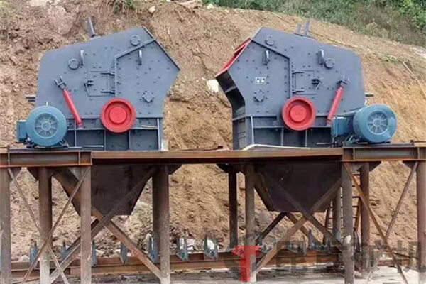 反擊破碎機(jī)生產(chǎn)現(xiàn)場